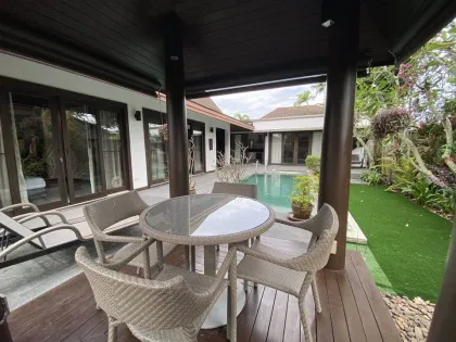 Luxury 2-Bedroom Pool Villa Near Blue Tree Phuket