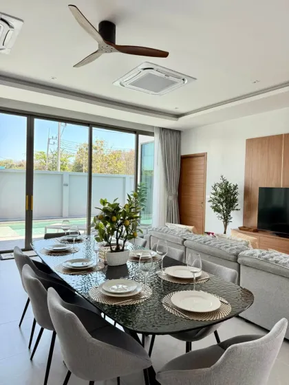3 Bedroom 3 Bathroom Luxury Villa for Rent in Thalang