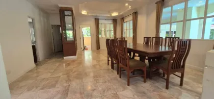 Просторная вилла с 5 спальнями и бассейном в аренду в Land & Houses Park Phuket