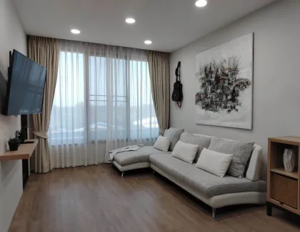 Renovierte 2-Zimmer-Wohnung zur Miete in Nai Harn