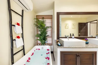 Fully Furnished 2-Bedroom Luxury Villa for Rent in Prime Phuket Location
