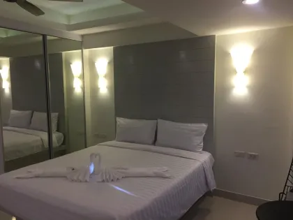 Студия с видом на море в аренду в Patong Heritage Condominium