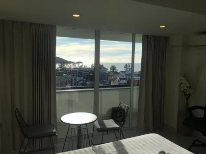 Студия с видом на море в аренду в Patong Heritage Condominium