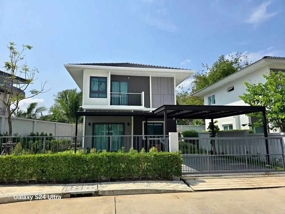 4 Bedroom Corner Villa for Rent in Supalai Lake Ville, Koh Kaew