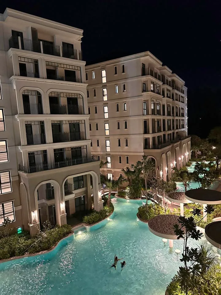 Apartamento de 1 dormitorio con vista a la piscina en Thalang
