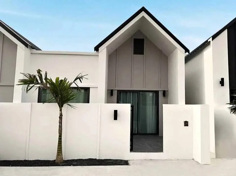 Modern 2-Bedroom House Near UWC in Thalang for Rent