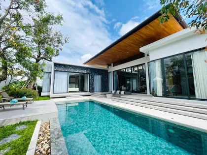 Villa Moderna Loft con Piscina de 3 Habitaciones en Alquiler cerca de Blue Tree Phuket