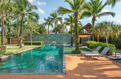 Luxury 4-Bedroom Pool Villa with Garden in Bang Tao