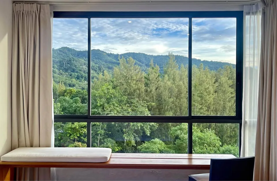Appartement 1 chambre 1 salle de bain avec vue montagne à Bang Tao