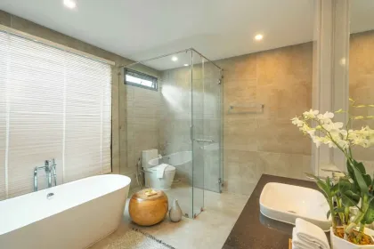 Modern 4-bed Pool Villa with Rooftop Terrace in Layan / Bangtao
