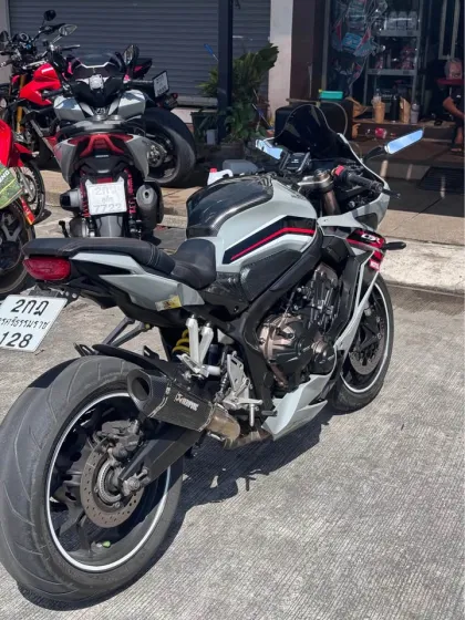 Аренда Honda CBR650R 2021 года в Пхукете