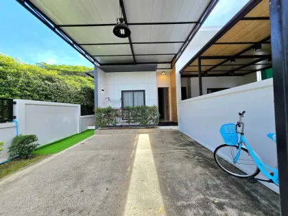 卡图区Robinson与Oak Meadow学校附近3卧2卫别墅出租