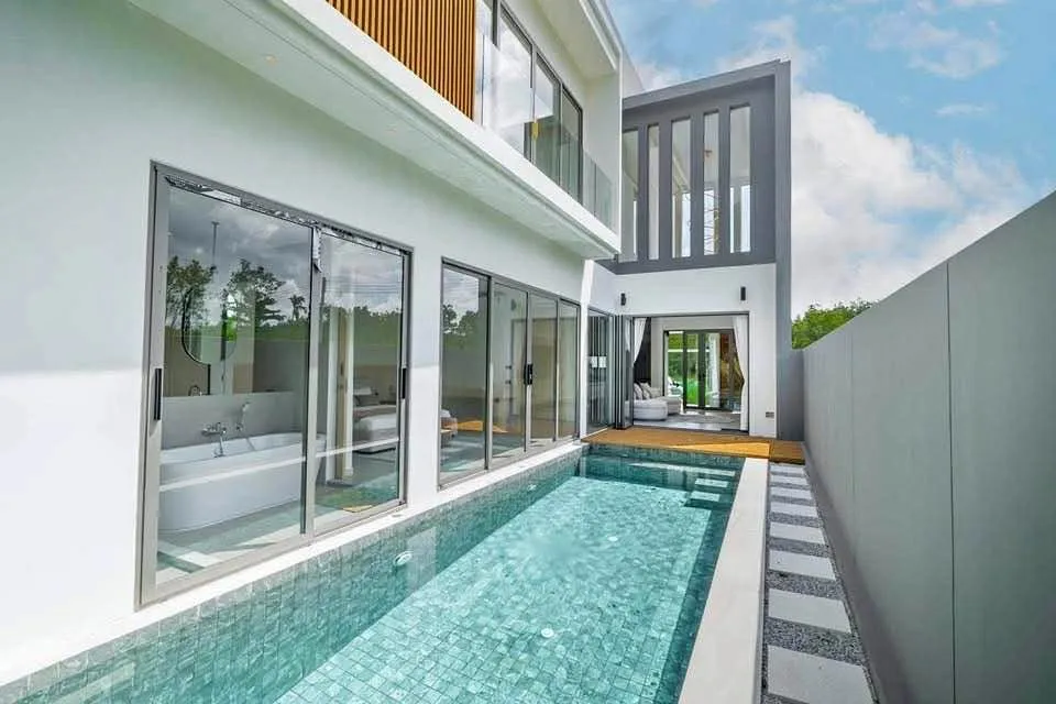 Moderne Luxusvilla mit 3 Schlafzimmern und privatem Pool in Thalang
