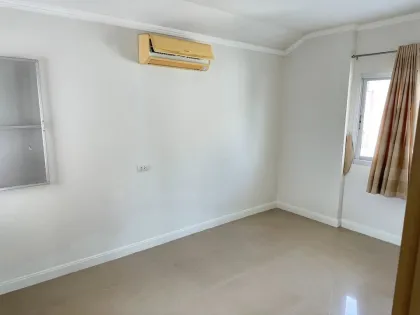 4-Bedroom, 4-Bathroom Villa for Rent in Cherng Talay, Phuket