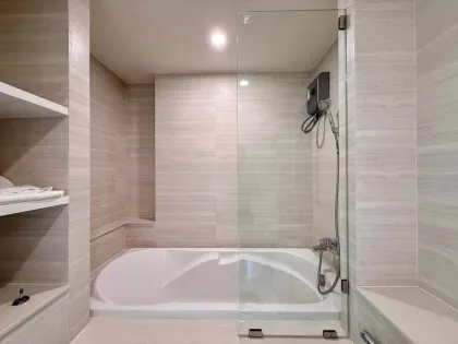 Угловая 2-комнатная квартира в Phyll Condo Пхукет в аренду