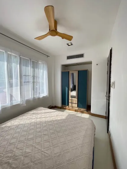 Просторная квартира с 3 спальнями и 2 ванными в аренду в Камале, 115 кв.м