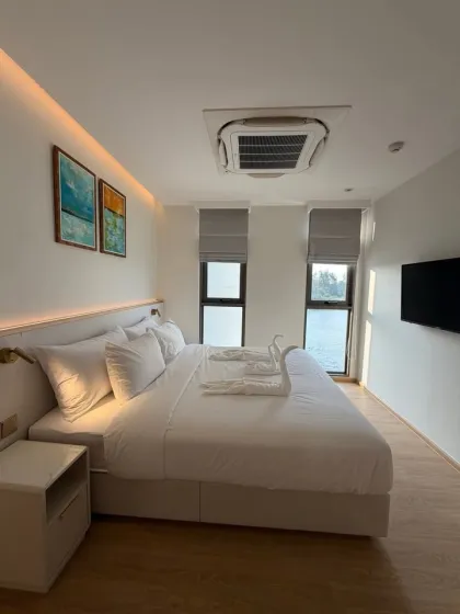 2-Zimmer-2-Badezimmer Wohnung in The AQUA Luxury Waterfront Residence