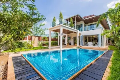 Elegant 4-Bedroom Pool Villa Near Rawai Beach