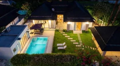 Luxury 5-Bedroom Pool Villa for Rent in Laguna Area