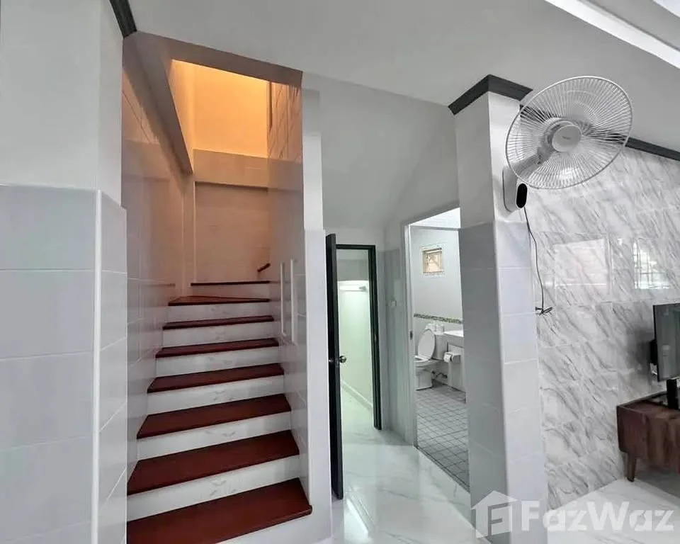 Apartamento de 3 habitaciones y 3 baños en alquiler en el centro de Phuket