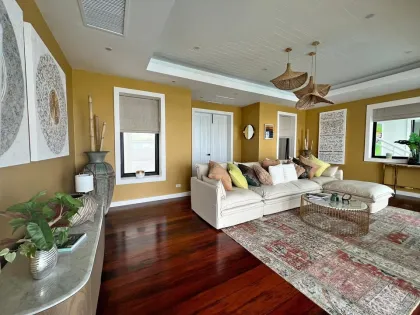 Seaview Villa with 5 Bedrooms and 6 Bathrooms for Rent in Thalang