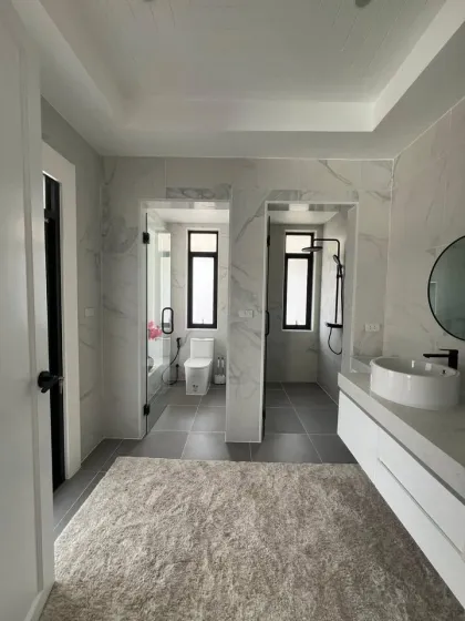 Seaview Villa with 5 Bedrooms and 6 Bathrooms for Rent in Thalang