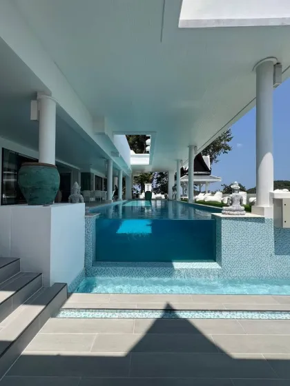 Seaview Villa with 5 Bedrooms and 6 Bathrooms for Rent in Thalang