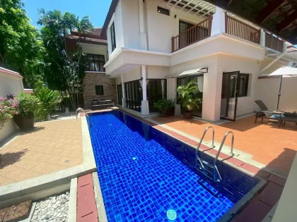 Частная вилла с 4 спальнями и бассейном в Laguna Village, Cherngtalay