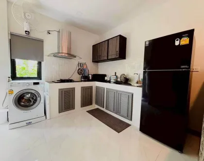 Moderna casa amueblada de 3 habitaciones cerca de la playa de Bangtao