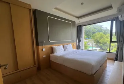 Condominio amueblado de 1 dormitorio con vistas al mar en Choeng Thale