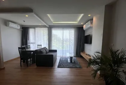 Condominio amueblado de 1 dormitorio con vistas al mar en Choeng Thale