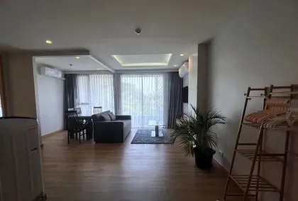 Condominio amueblado de 1 dormitorio con vistas al mar en Choeng Thale