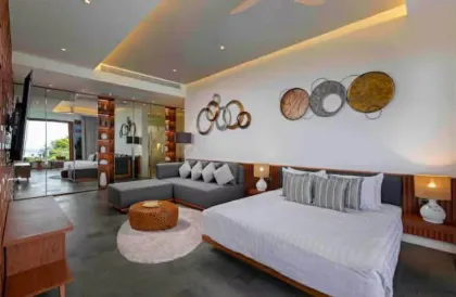 5-Schlafzimmer-Villa mit Privatpool nahe Surin Beach