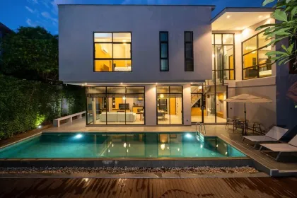 Poolvilla zur Miete in Cherng Talay – 3 Schlafzimmer, 4 Bäder