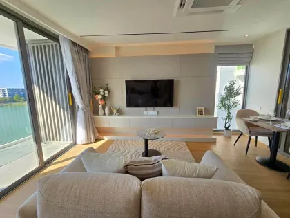 Condo moderne 1 chambre à The Aqua à louer