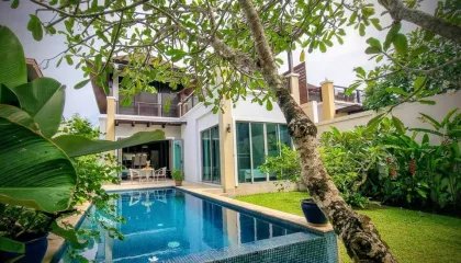 Villa 3 Chambres avec Piscine à Louer à Baan Wana, Phuket Town