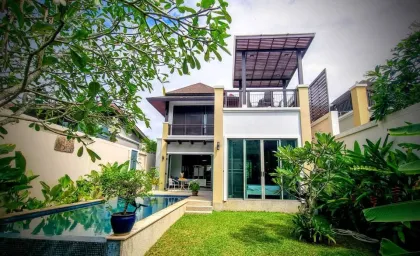 Villa 3 Chambres avec Piscine à Louer à Baan Wana, Phuket Town