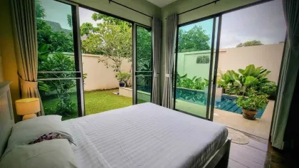 Villa 3 Chambres avec Piscine à Louer à Baan Wana, Phuket Town