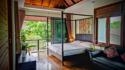 Villa 3 Chambres avec Piscine à Louer à Baan Wana, Phuket Town