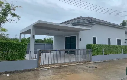 Вилла с 3 спальнями в аренду в The Rich Villa Koh Kaew Пхукет