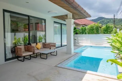 Moderne Poolvilla zur Miete in Laguna Bang Tao Beach