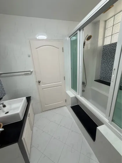 Апартаменты с 1 спальней в аренду в Patong Loft Condominium