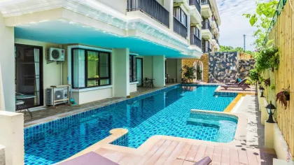 2-комнатная квартира в аренду в The Lago Condominium, Най Харн