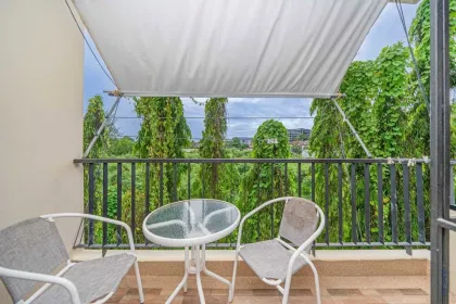 2-комнатная квартира в аренду в The Lago Condominium, Най Харн