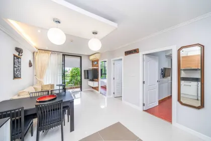 2-комнатная квартира в аренду в The Lago Condominium, Най Харн