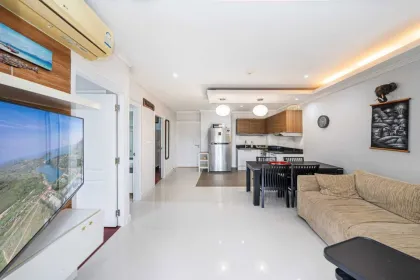 2-комнатная квартира в аренду в The Lago Condominium, Най Харн
