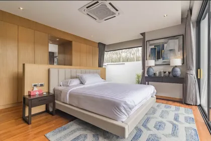 Вилла с 3 спальнями и частным бассейном в Botanica Modern Loft II