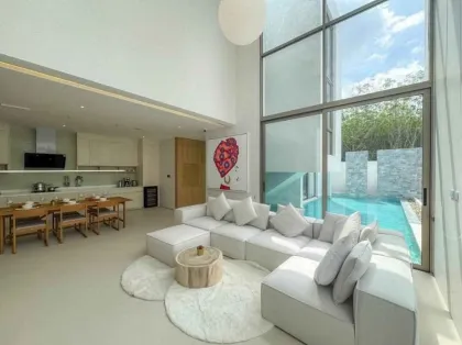 บ้านวิลล่าสมัยใหม่ 4 ห้องนอน 4 ห้องน้ำให้เช่าในบางเทา