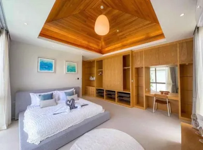 บ้านวิลล่าสมัยใหม่ 4 ห้องนอน 4 ห้องน้ำให้เช่าในบางเทา