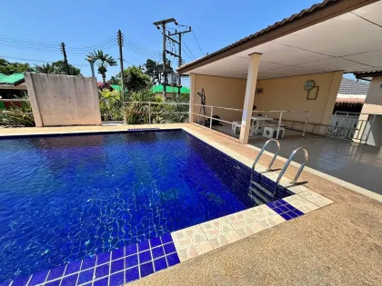 Voll möbliertes 2-Zimmer-Haus mit Pool zur Miete in Thalang